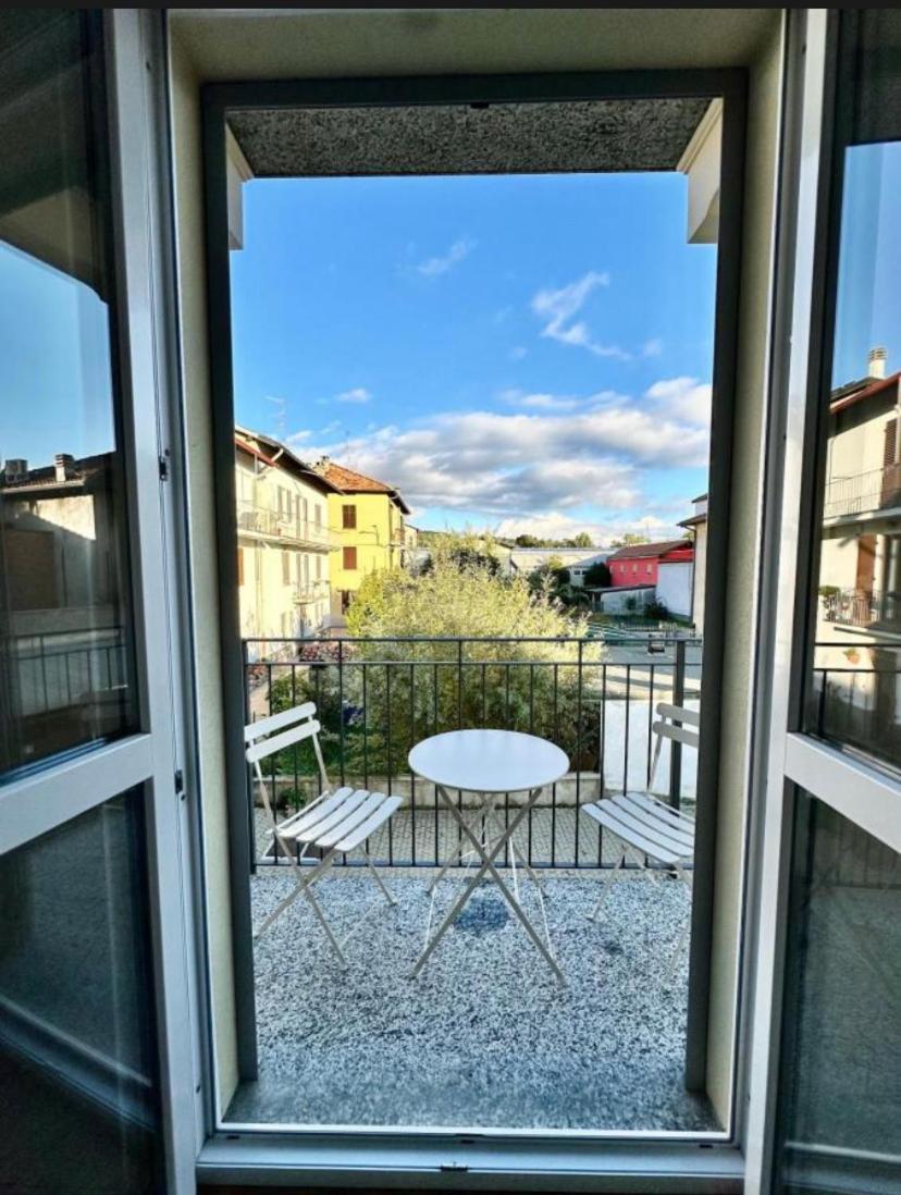 Lora Diamond Suite ,Free Parking, Self Check In,3 Como Eksteriør billede